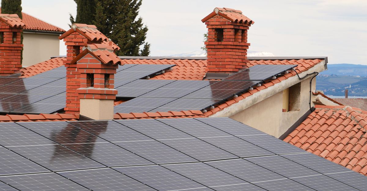 How to Choose the Right Repair Service for Your Solar Panels